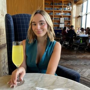 Meet your Posher, Annie